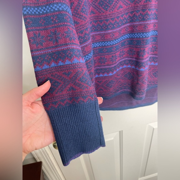 Eddie Bauer fair-isle inspired berry and navy blue quarter zip sweater | M - Picture 2 of 12